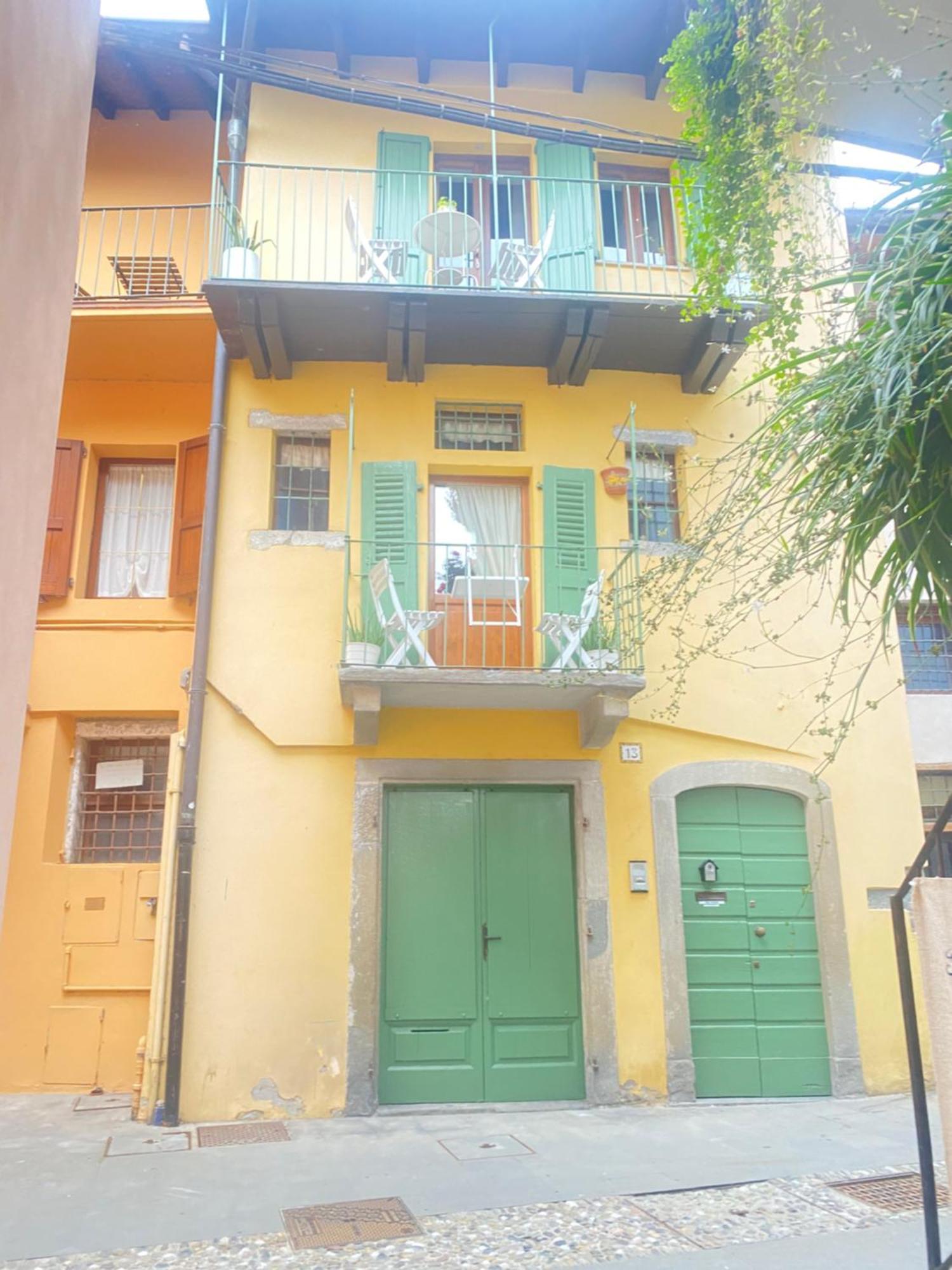 Casa Torrazzo Apartment Pisogne Exterior photo